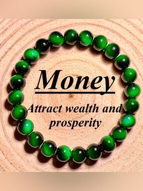 Men's Green Beaded Bracelet - Prosperity Style